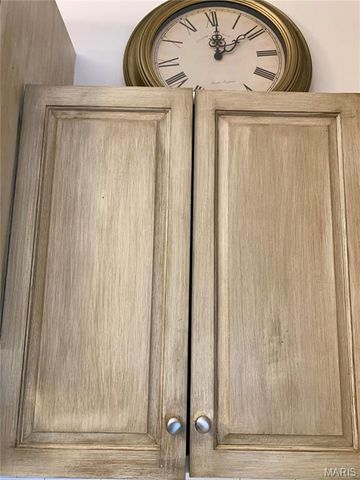 24613 Shady Oak Place, Perry, MO 63462