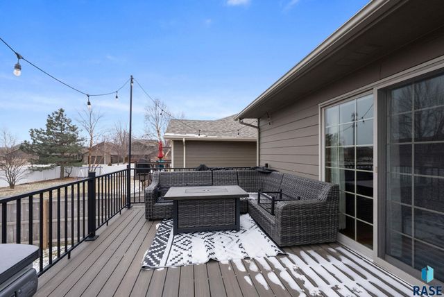 2024 S Shaw Ave Avenue, Sioux Falls, SD 57106