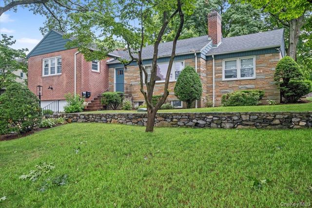 54 Park Circle, White Plains, NY 10603