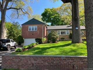 54 Park Circle, White Plains, NY 10603