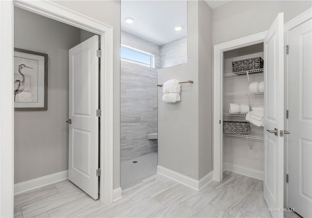 4060 Lakeside Club Drive, College Station, TX 77845