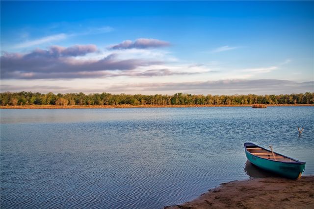 4060 Lakeside Club Drive, College Station, TX 77845