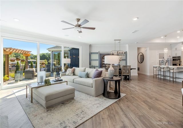 4060 Lakeside Club Drive, College Station, TX 77845