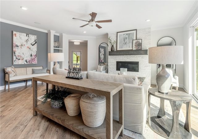 4060 Lakeside Club Drive, College Station, TX 77845