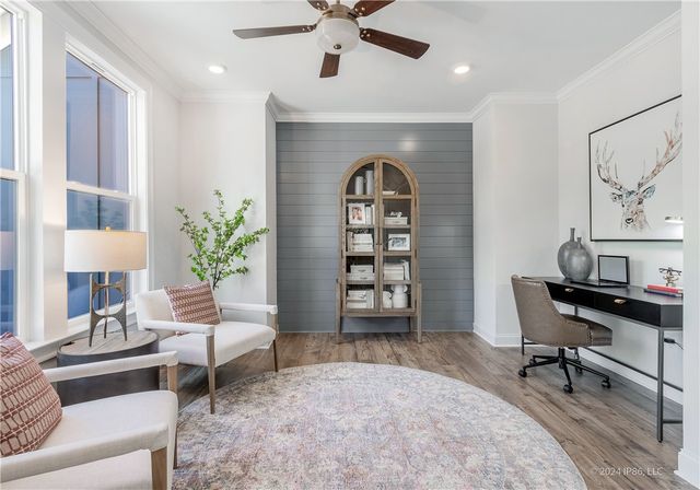 4060 Lakeside Club Drive, College Station, TX 77845