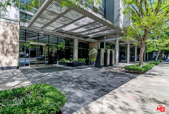 1155 S Grand Avenue 1511, Los Angeles, CA 90015
