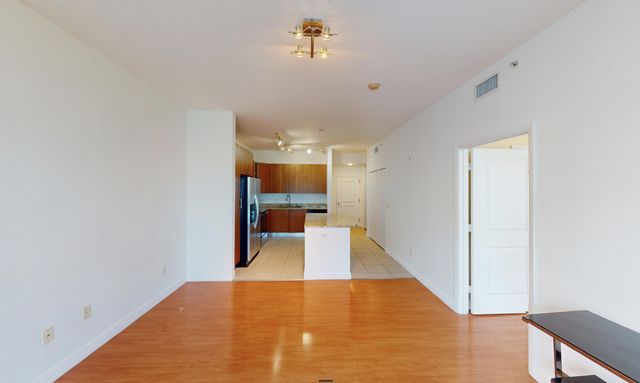 1945 S Ocean Drive 603, Hallandale Beach, FL 33009