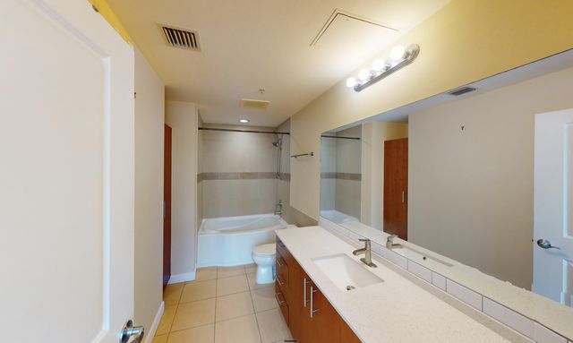 1945 S Ocean Drive 603, Hallandale Beach, FL 33009