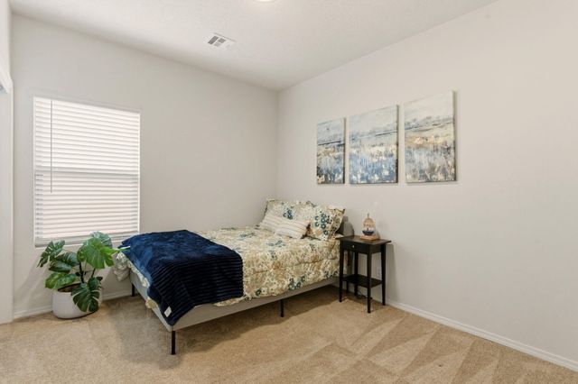 532 Wyatt Avenue SW, Los Lunas, NM 87031