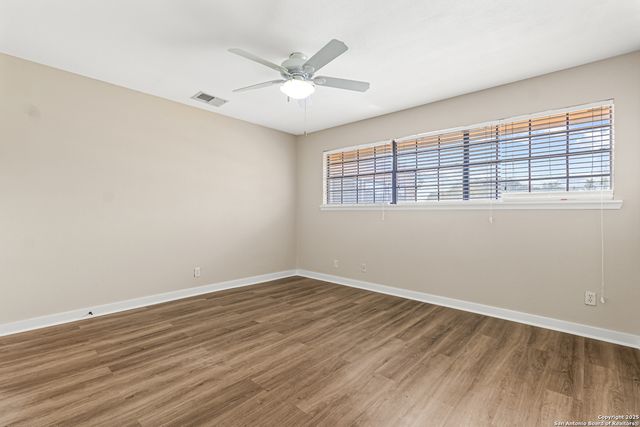 3605 Hidden Dr Apt B4, San Antonio, TX 78217