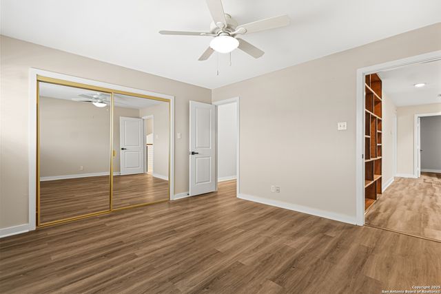 3605 Hidden Dr Apt B4, San Antonio, TX 78217