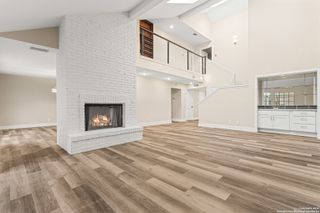 3605 Hidden Dr Apt B4, San Antonio, TX 78217