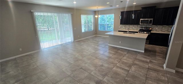 7564 BISHOP SQUARE DRIVE, Winter Garden, FL 34787