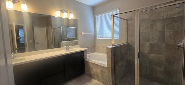 7564 BISHOP SQUARE DRIVE, Winter Garden, FL 34787