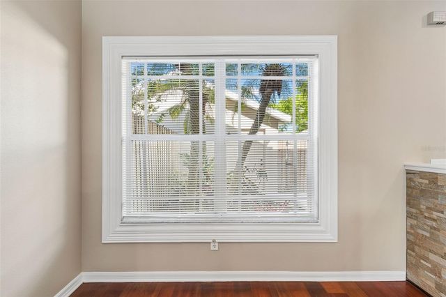 18529 PEBBLE LAKE COURT, Tampa, FL 33647