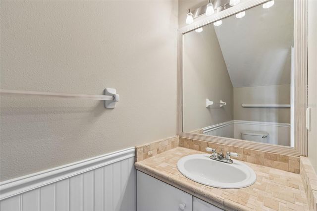 18529 PEBBLE LAKE COURT, Tampa, FL 33647