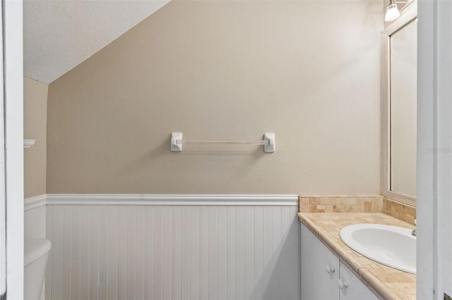 18529 PEBBLE LAKE COURT, Tampa, FL 33647