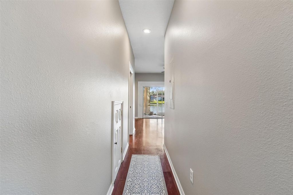 Image 13 of property listing at 18529 PEBBLE LAKE COURT, Tampa, FL 33647