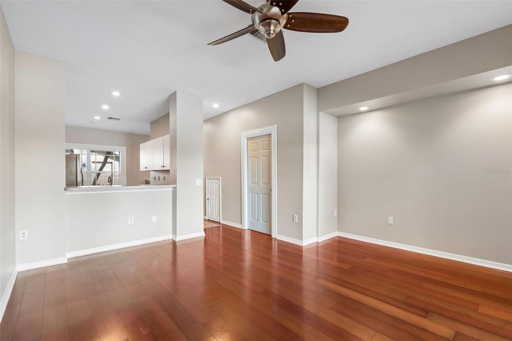 Image 14 of property listing at 18529 PEBBLE LAKE COURT, Tampa, FL 33647