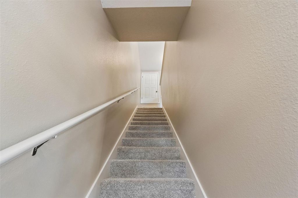 Image 20 of property listing at 18529 PEBBLE LAKE COURT, Tampa, FL 33647
