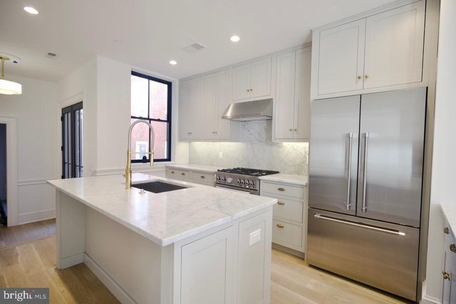 1227 N 6TH ST, Philadelphia, PA 19122