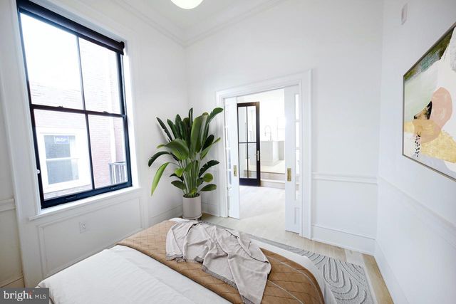 1227 N 6TH ST, Philadelphia, PA 19122