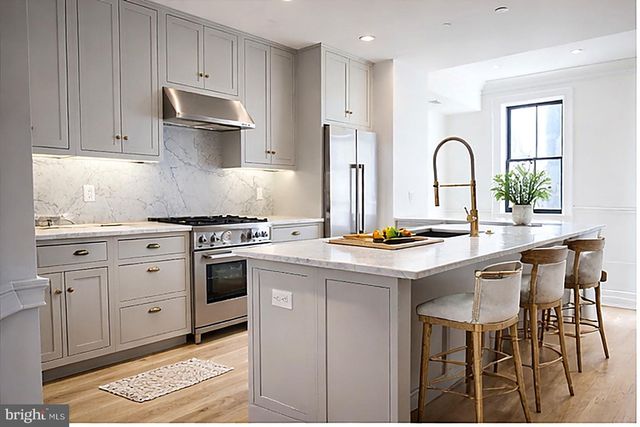 1227 N 6TH ST, Philadelphia, PA 19122