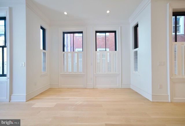 1227 N 6TH ST, Philadelphia, PA 19122