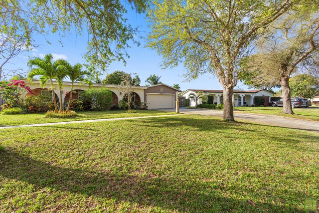 370 NW 41st Avenue, Coconut Creek, FL 33066