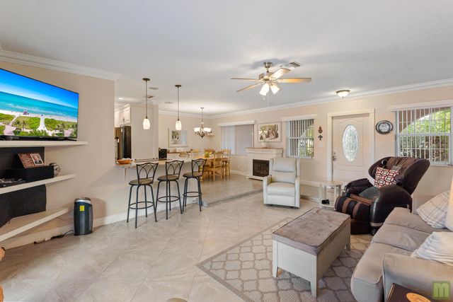 370 NW 41st Avenue, Coconut Creek, FL 33066