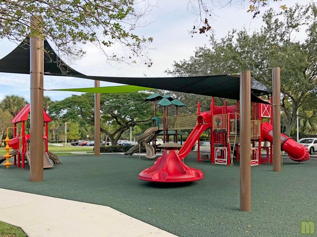 370 NW 41st Avenue, Coconut Creek, FL 33066