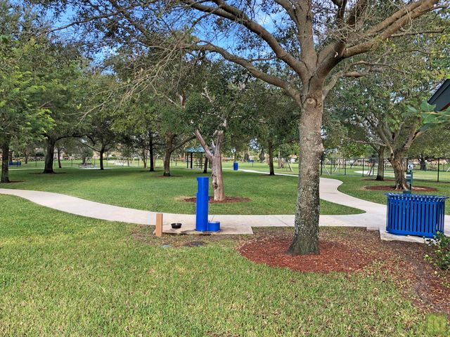 370 NW 41st Avenue, Coconut Creek, FL 33066