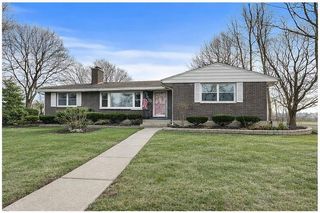 1000 Jackson Avenue, St. Charles, IL 60174