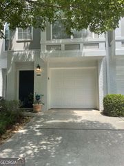1162 Village Court SE, Atlanta, GA 30316