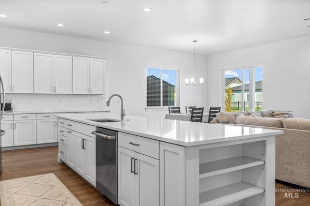 2194 N Mountain Vista Ave, Star, ID 83669