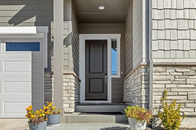 2194 N Mountain Vista Ave, Star, ID 83669