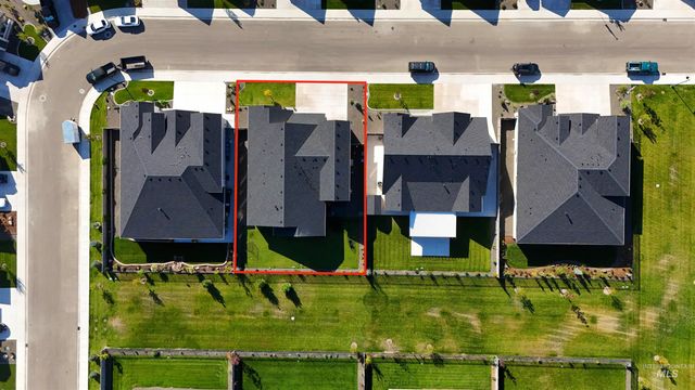 2194 N Mountain Vista Ave, Star, ID 83669