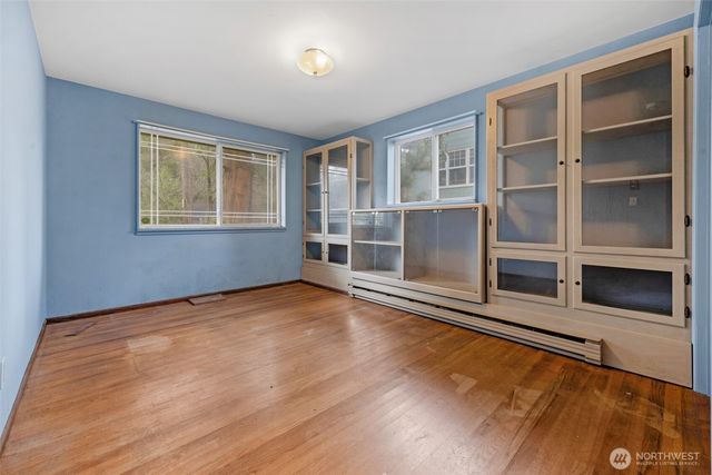 11532 19th Avenue NE, Seattle, WA 98125