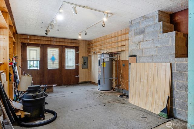 11532 19th Avenue NE, Seattle, WA 98125