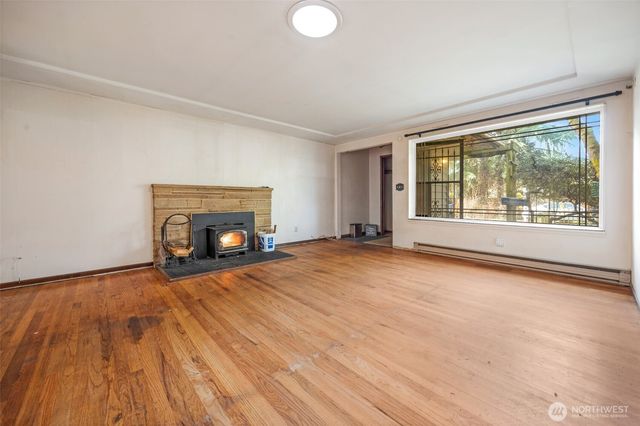 11532 19th Avenue NE, Seattle, WA 98125