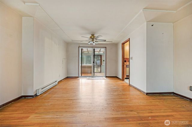 11532 19th Avenue NE, Seattle, WA 98125