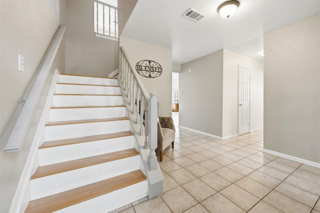 26 Eagle Rock Place, The Woodlands, TX 77381