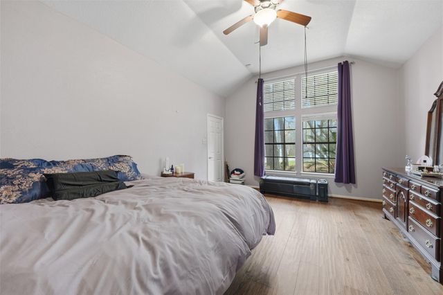 26 Eagle Rock Place, The Woodlands, TX 77381