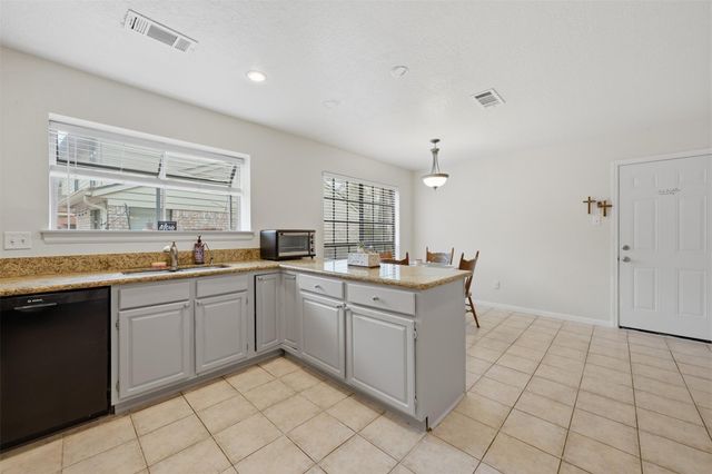 26 Eagle Rock Place, The Woodlands, TX 77381