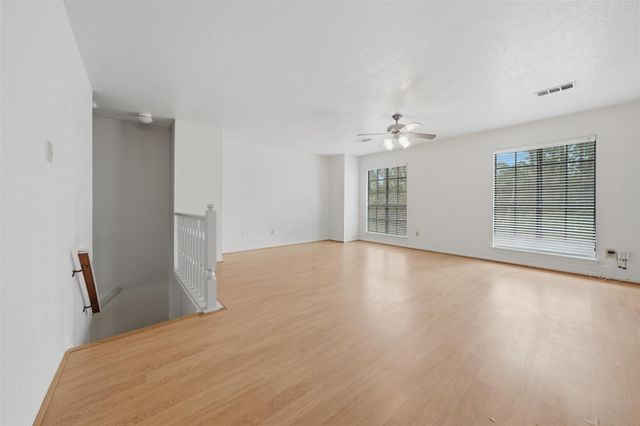 26 Eagle Rock Place, The Woodlands, TX 77381