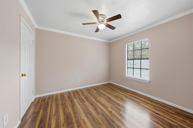 26 Eagle Rock Place, The Woodlands, TX 77381