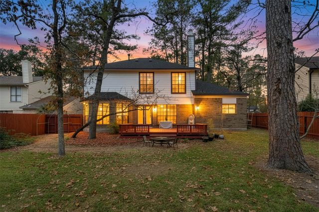 26 Eagle Rock Place, The Woodlands, TX 77381