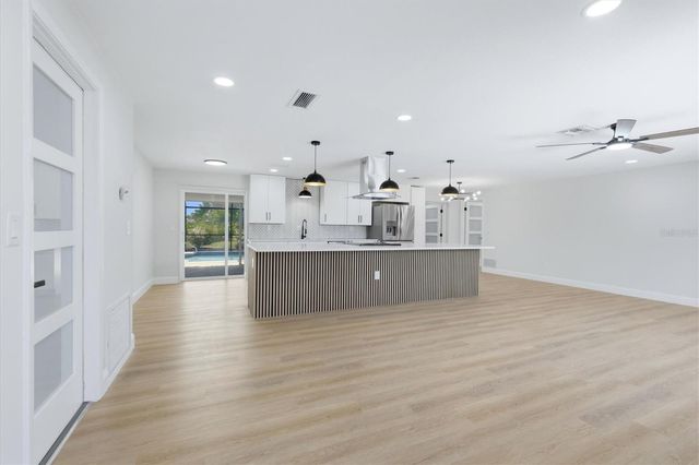 1600 CYPRESS POINT COURT, Venice, FL 34293