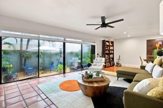 980 NW N River Drive 30, Miami, FL 33136
