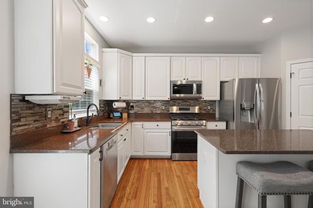 10065 TUMMEL FALLS DR, Bristow, VA 20136